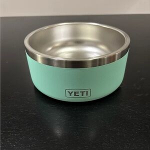 Yeti Boomer 4 dog bowl